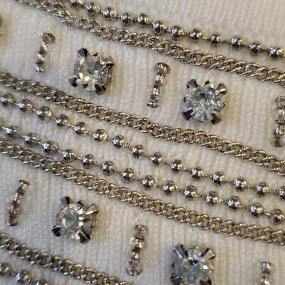 NWT Carmen Marc Valvo Designer  Sweater - Picture 6 of 9